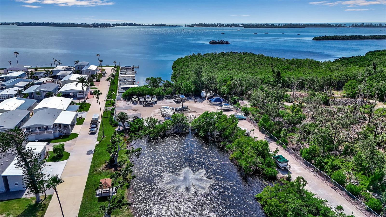 Image 47 of 69 For 10315 Cortez Road W 26j