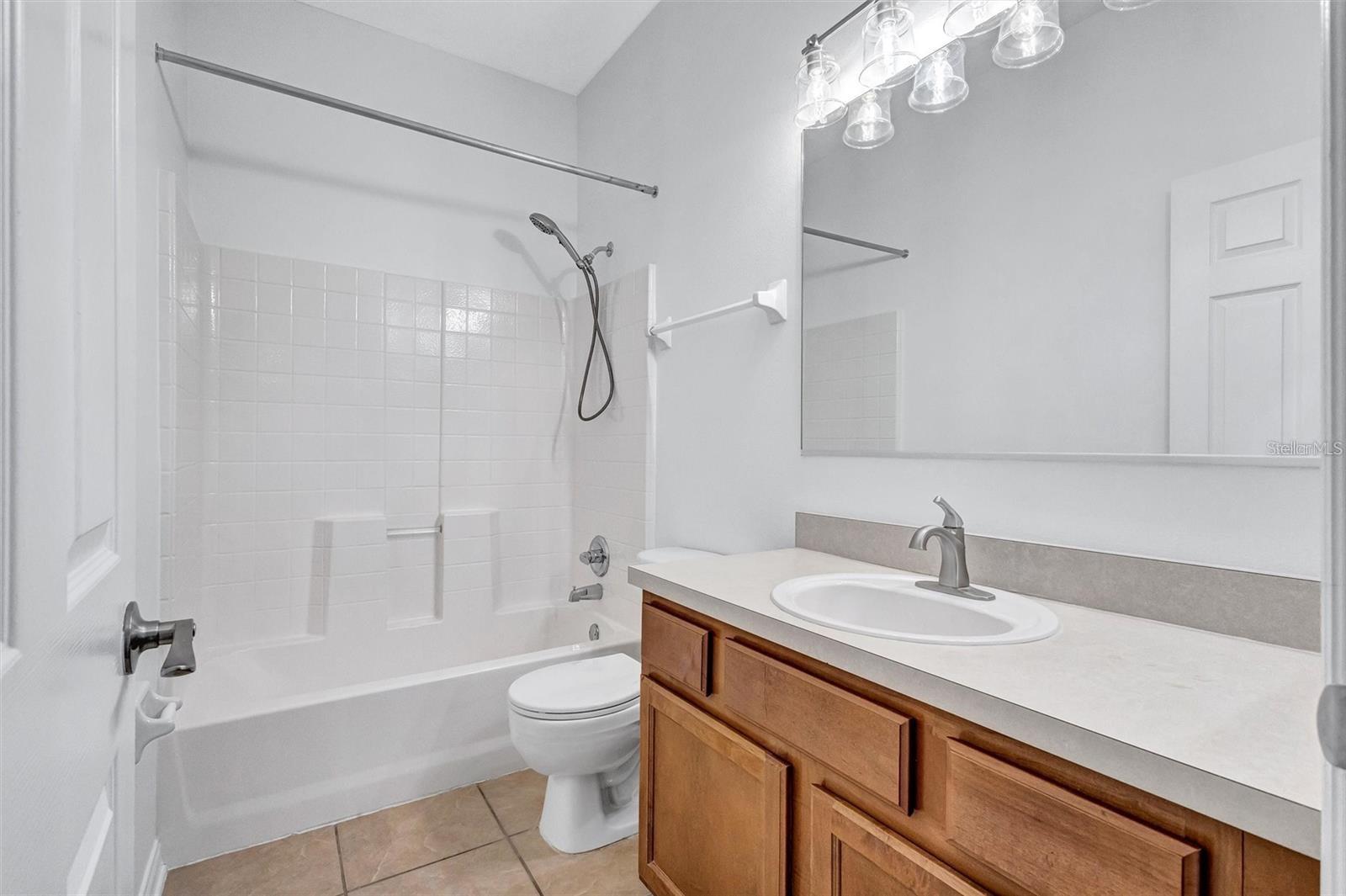 Image 19 of 29 For 14952 Amberjack Terrace