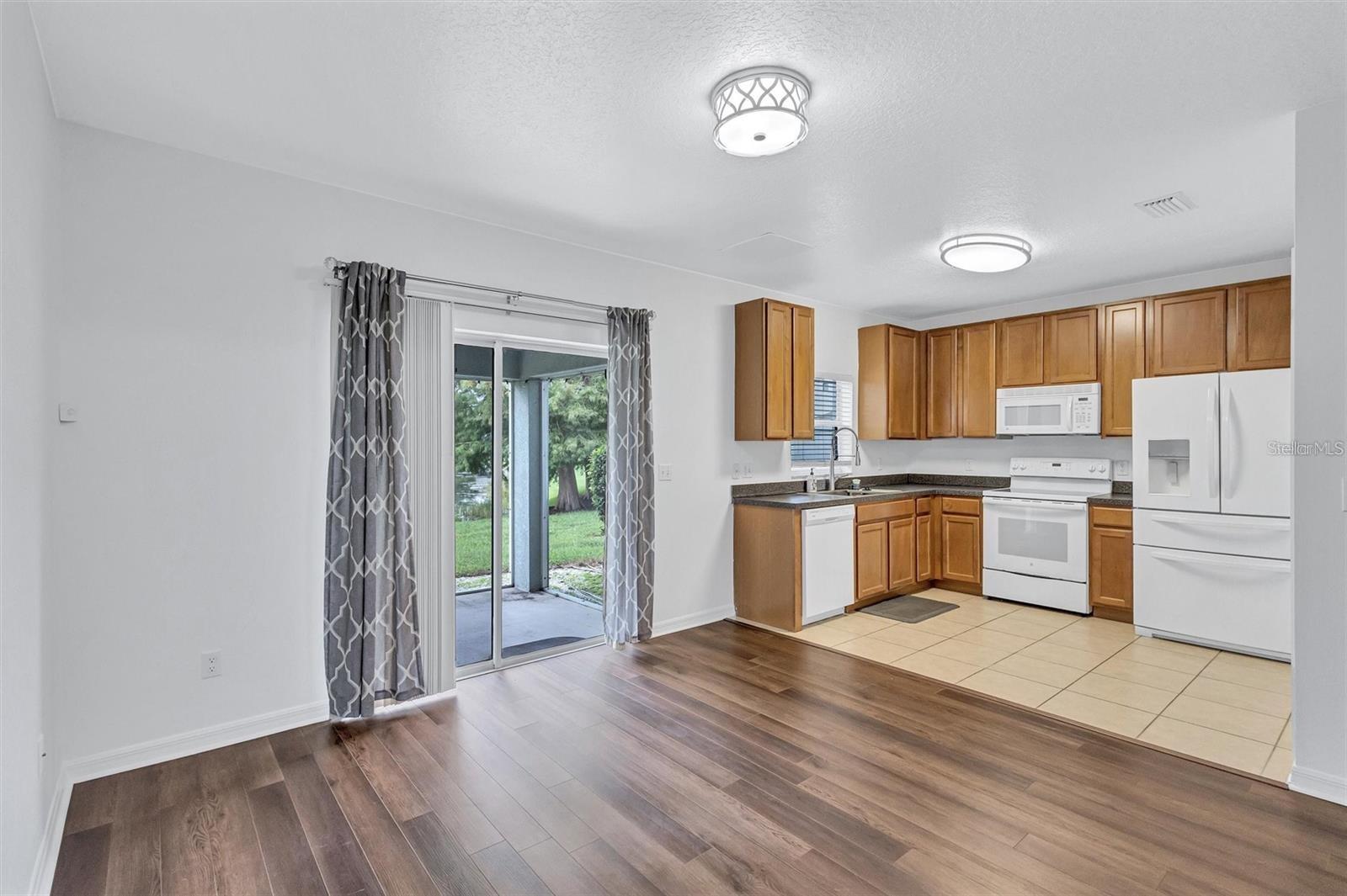 Image 5 of 29 For 14952 Amberjack Terrace