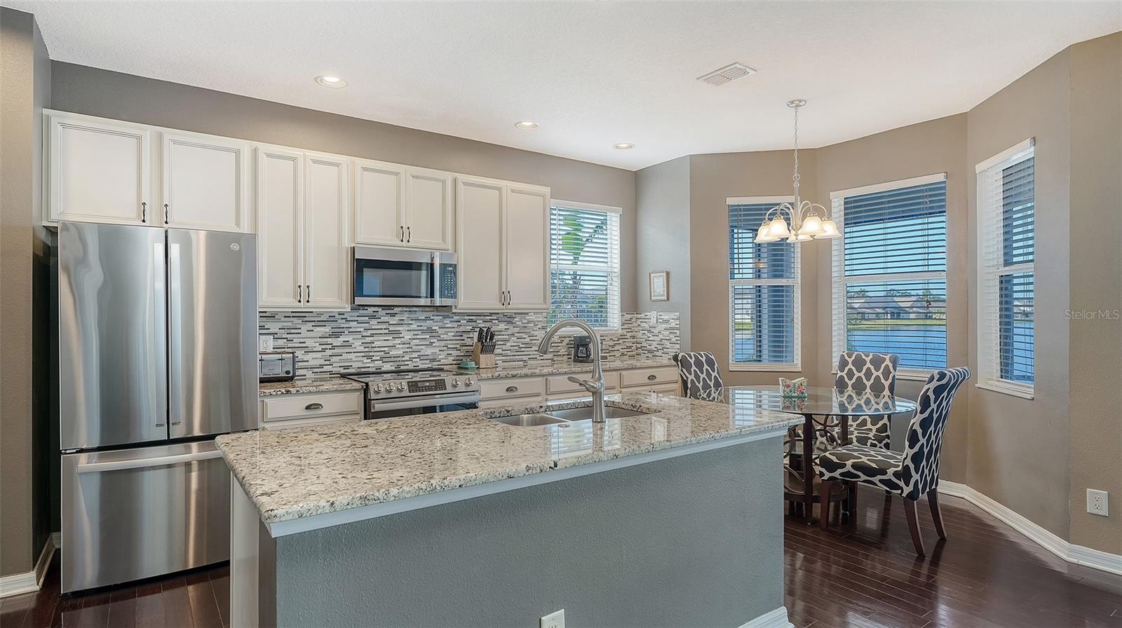 Image 11 of 52 For 5914 53rd Lane E