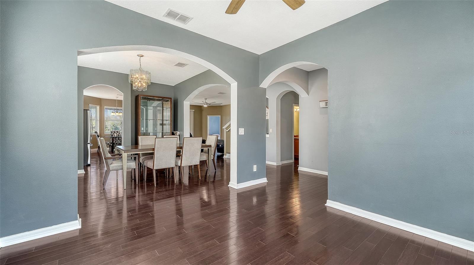 Image 8 of 52 For 5914 53rd Lane E