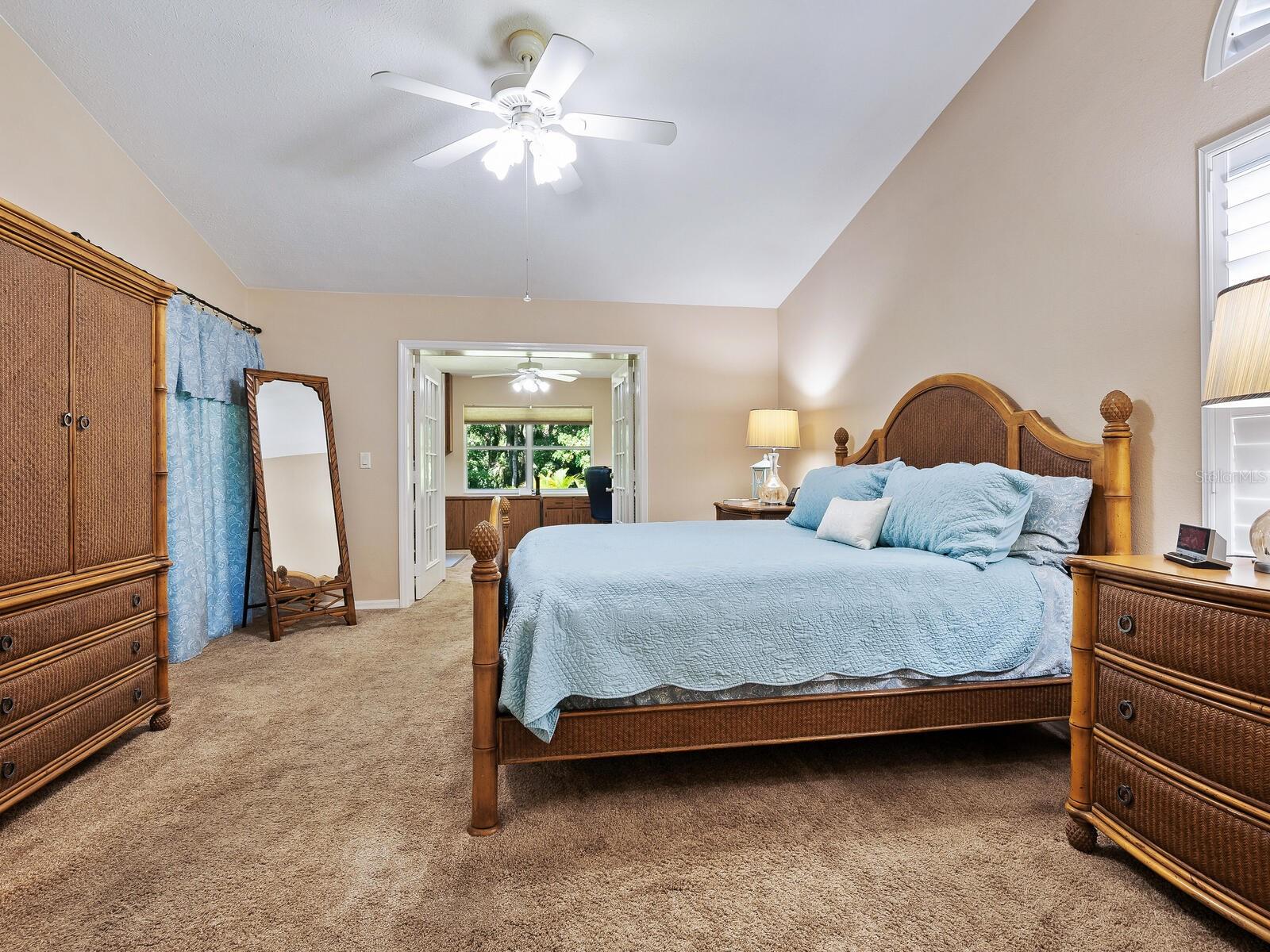 Image 21 of 68 For 6311 Turners Gap Road