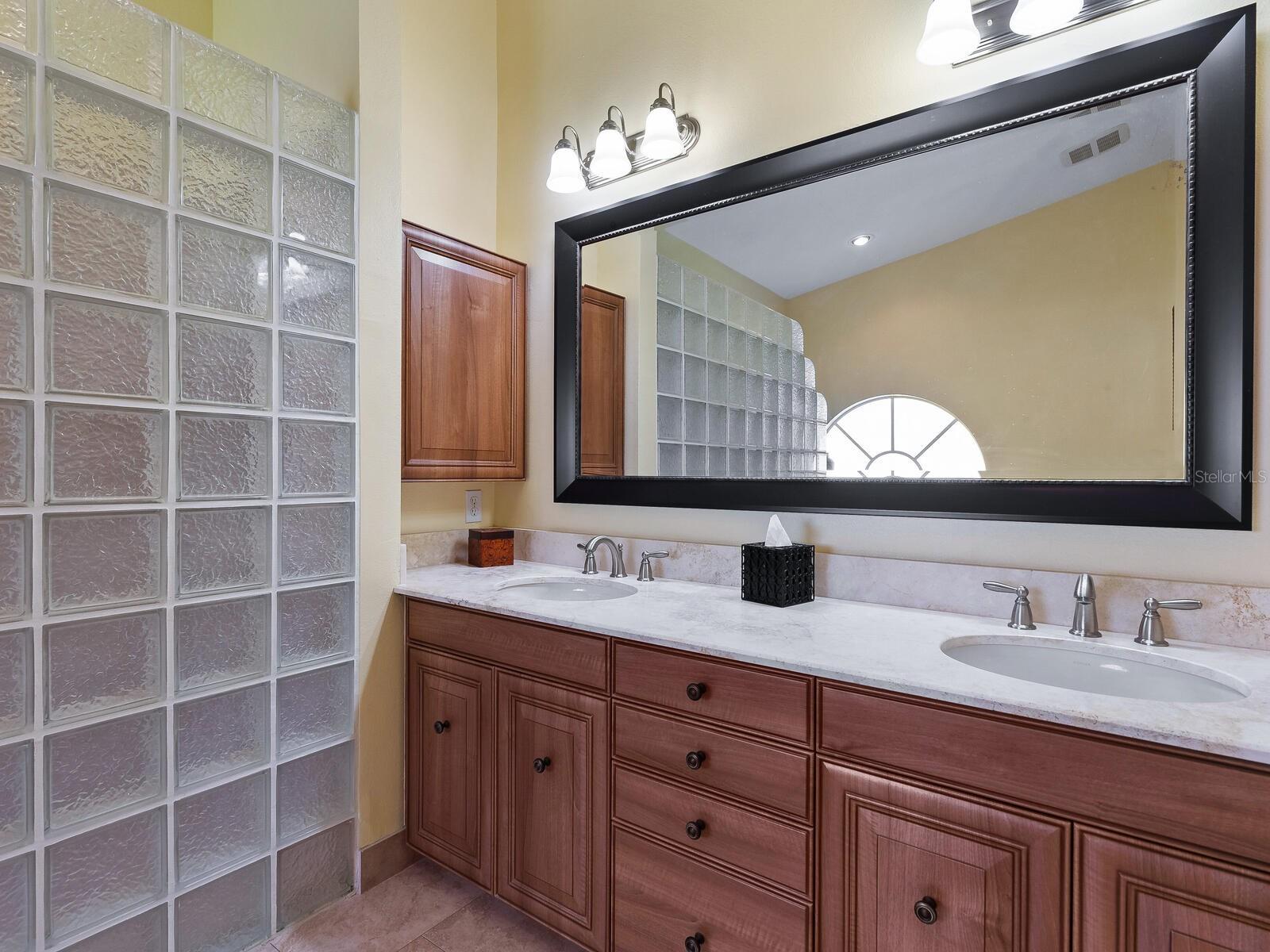 Image 23 of 68 For 6311 Turners Gap Road