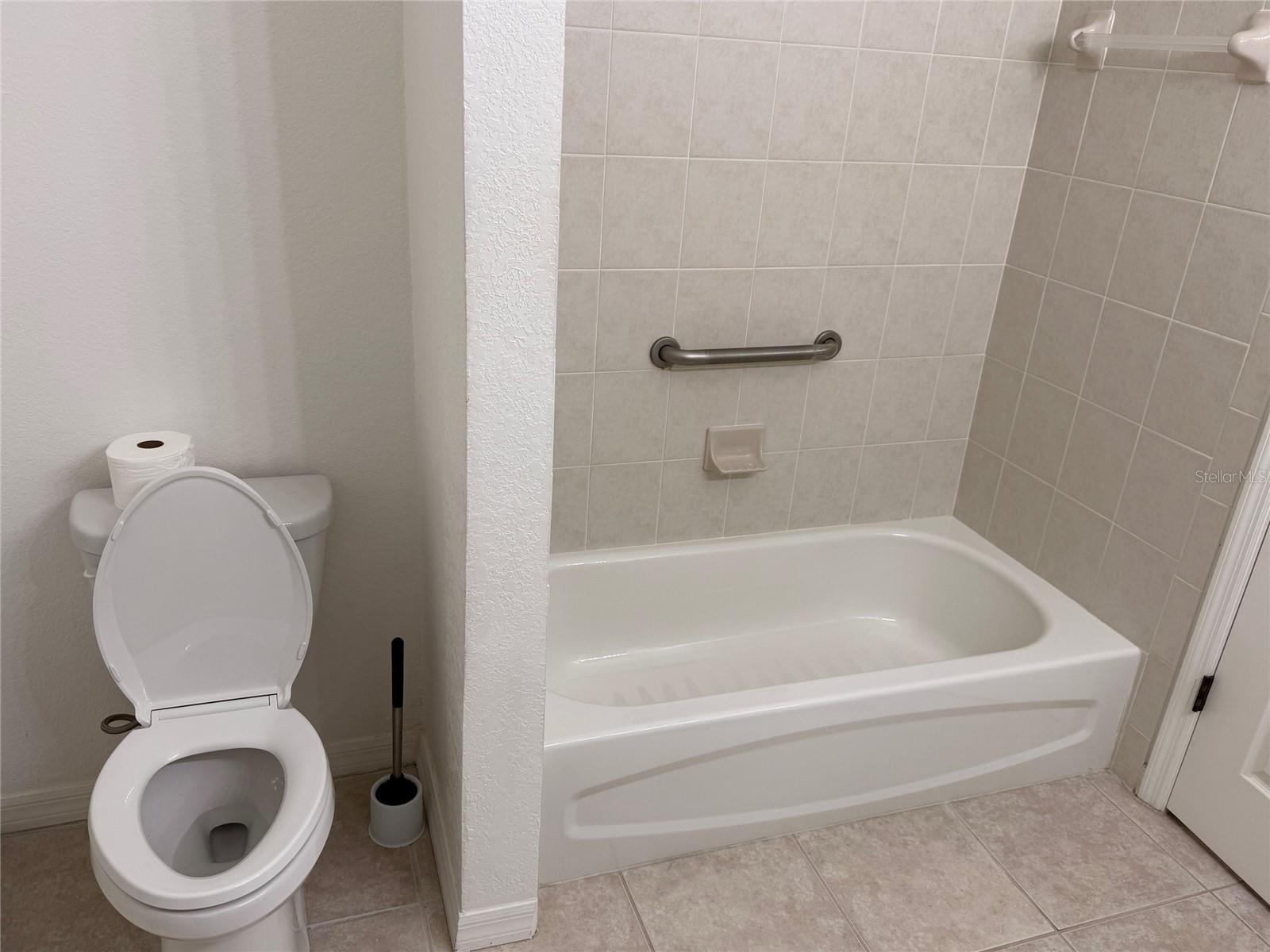 Image 11 of 19 For 1802 Triano Circle 1802