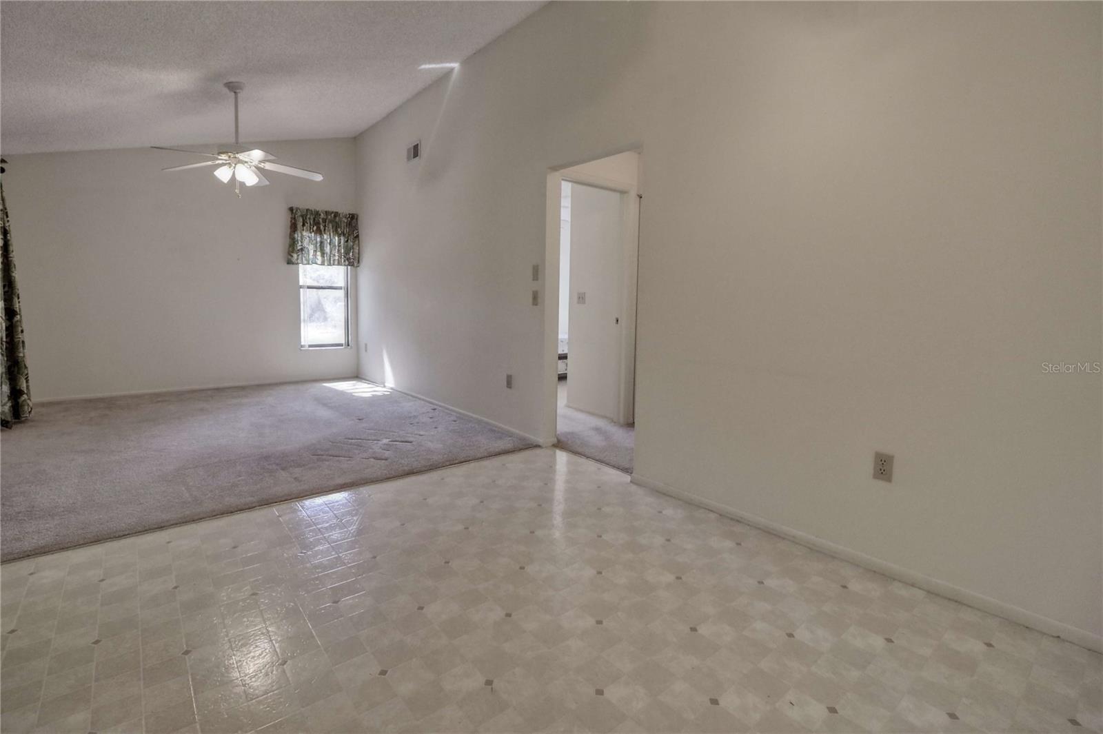 Image 11 of 43 For 7328 Flyway Drive