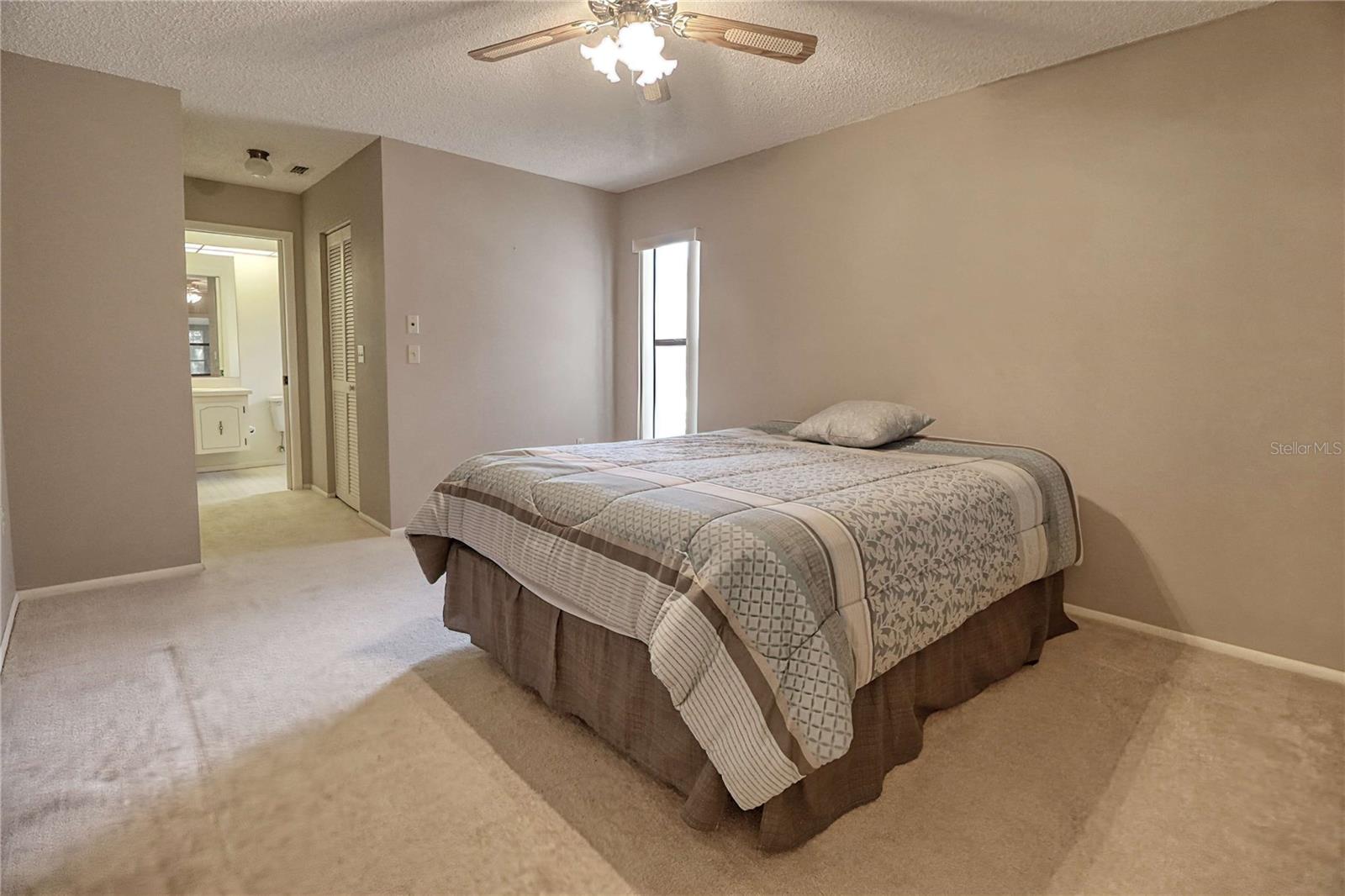 Image 16 of 43 For 7328 Flyway Drive