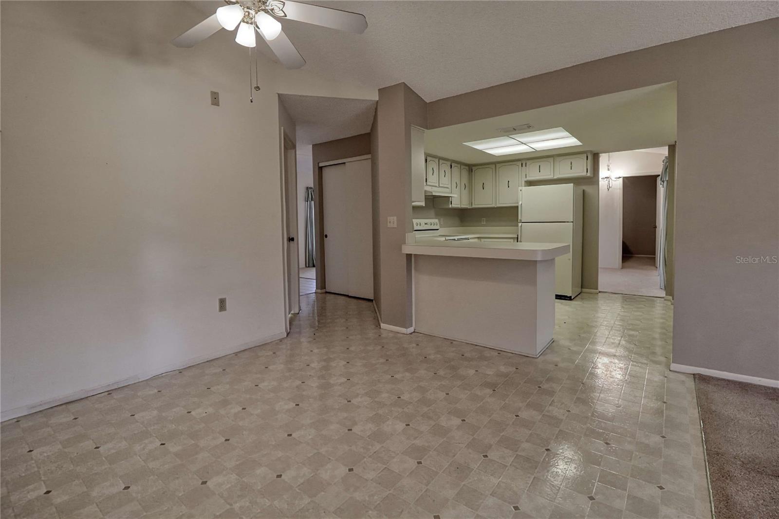 Image 8 of 43 For 7328 Flyway Drive