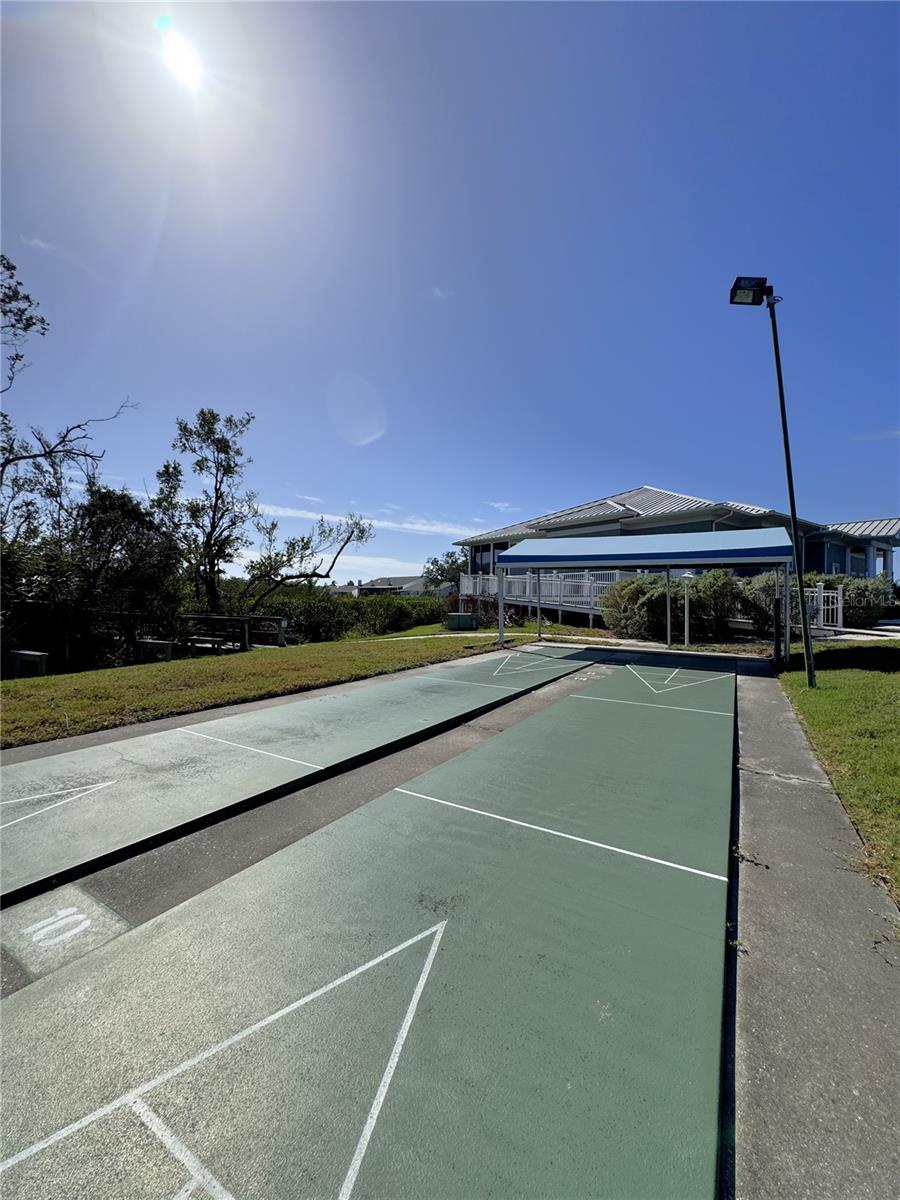 Image 35 of 40 For 1304 Perico Point Circle