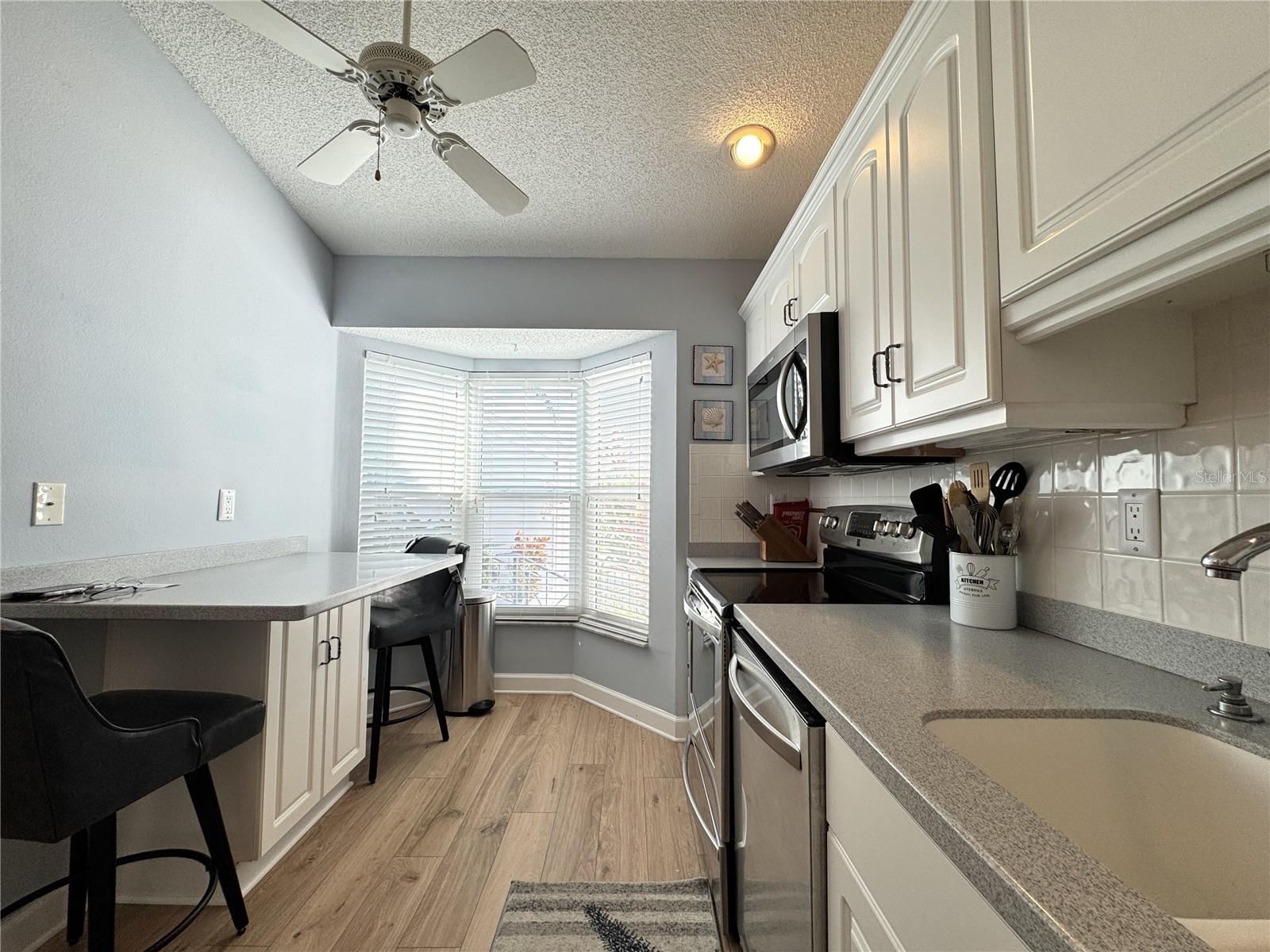 Image 6 of 40 For 1304 Perico Point Circle