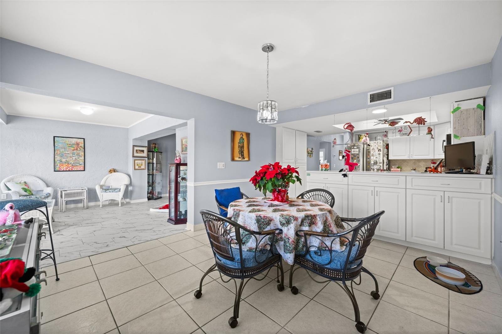 Image 13 of 35 For 3709 Miguel Way 8602