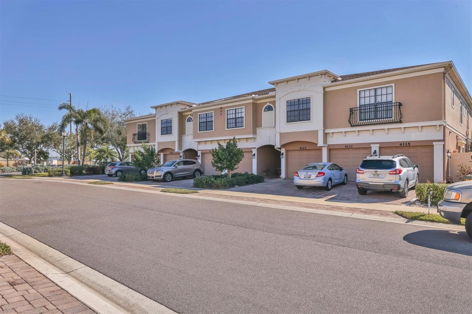 Image 32 of 62 For 4113 Overture Circle