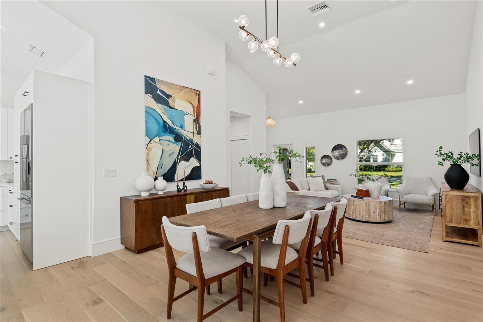 Image 21 of 39 For 1834 Bougainvillea Street