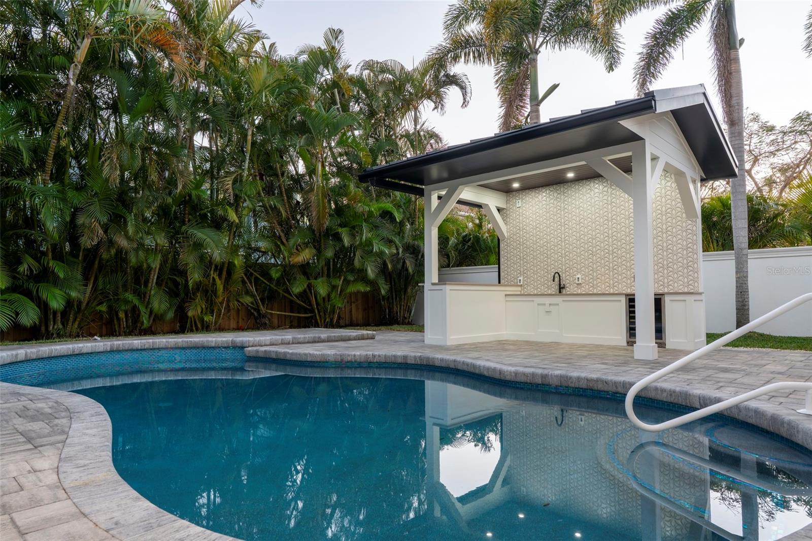 Image 30 of 39 For 1834 Bougainvillea Street