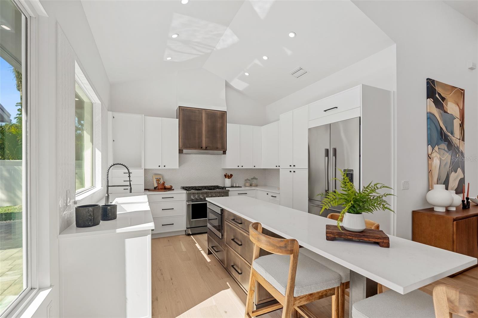 Image 7 of 39 For 1834 Bougainvillea Street