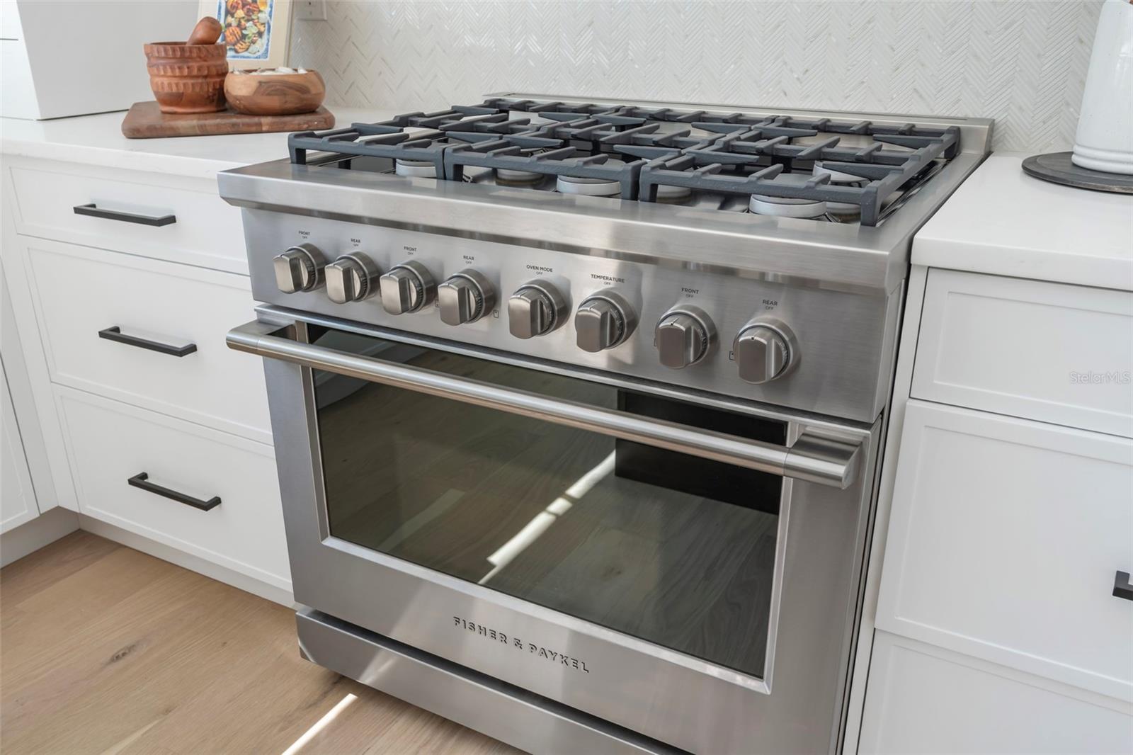 Image 9 of 39 For 1834 Bougainvillea Street