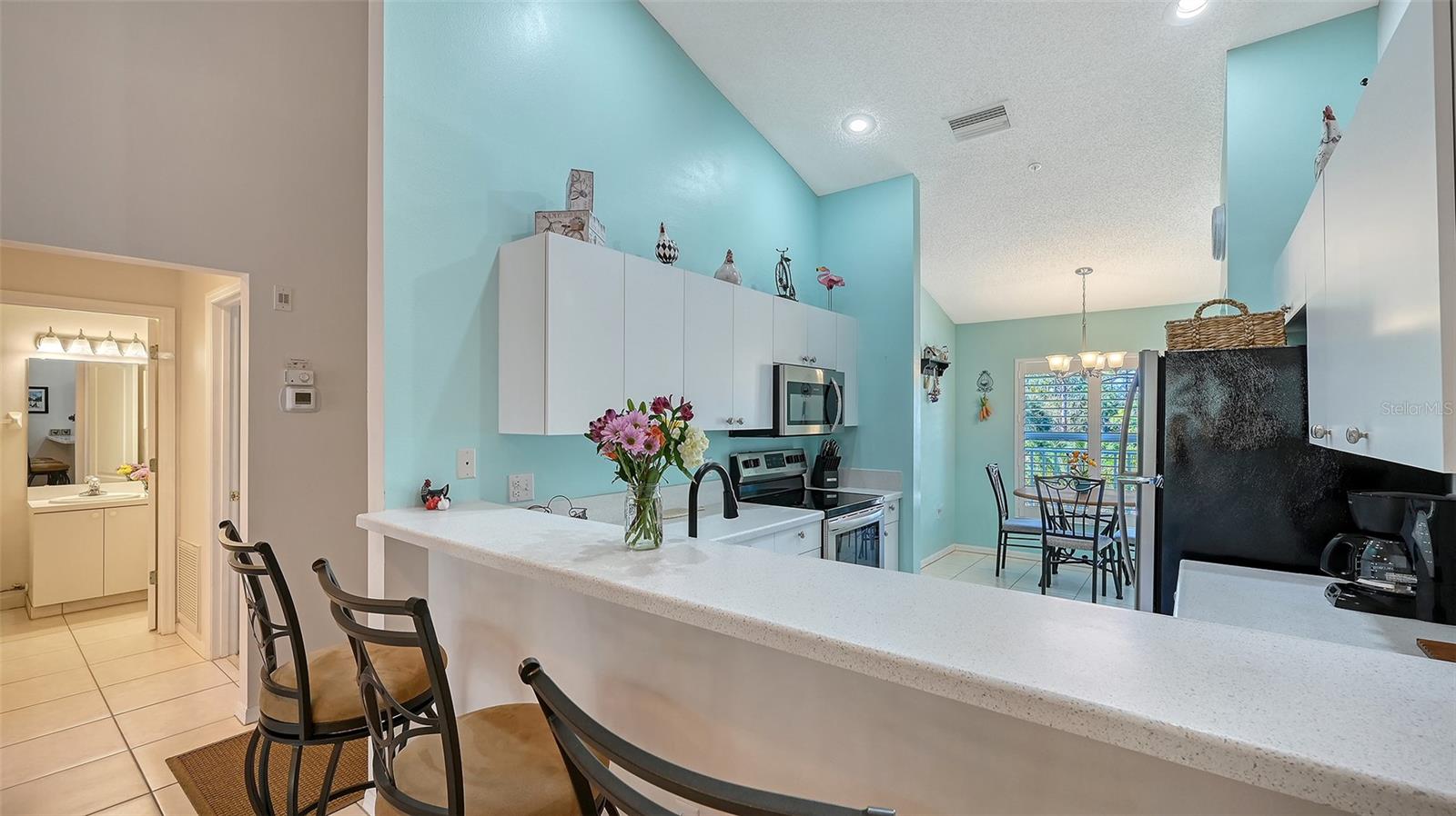 Image 12 of 45 For 4655 Tower Hill Lane 2422