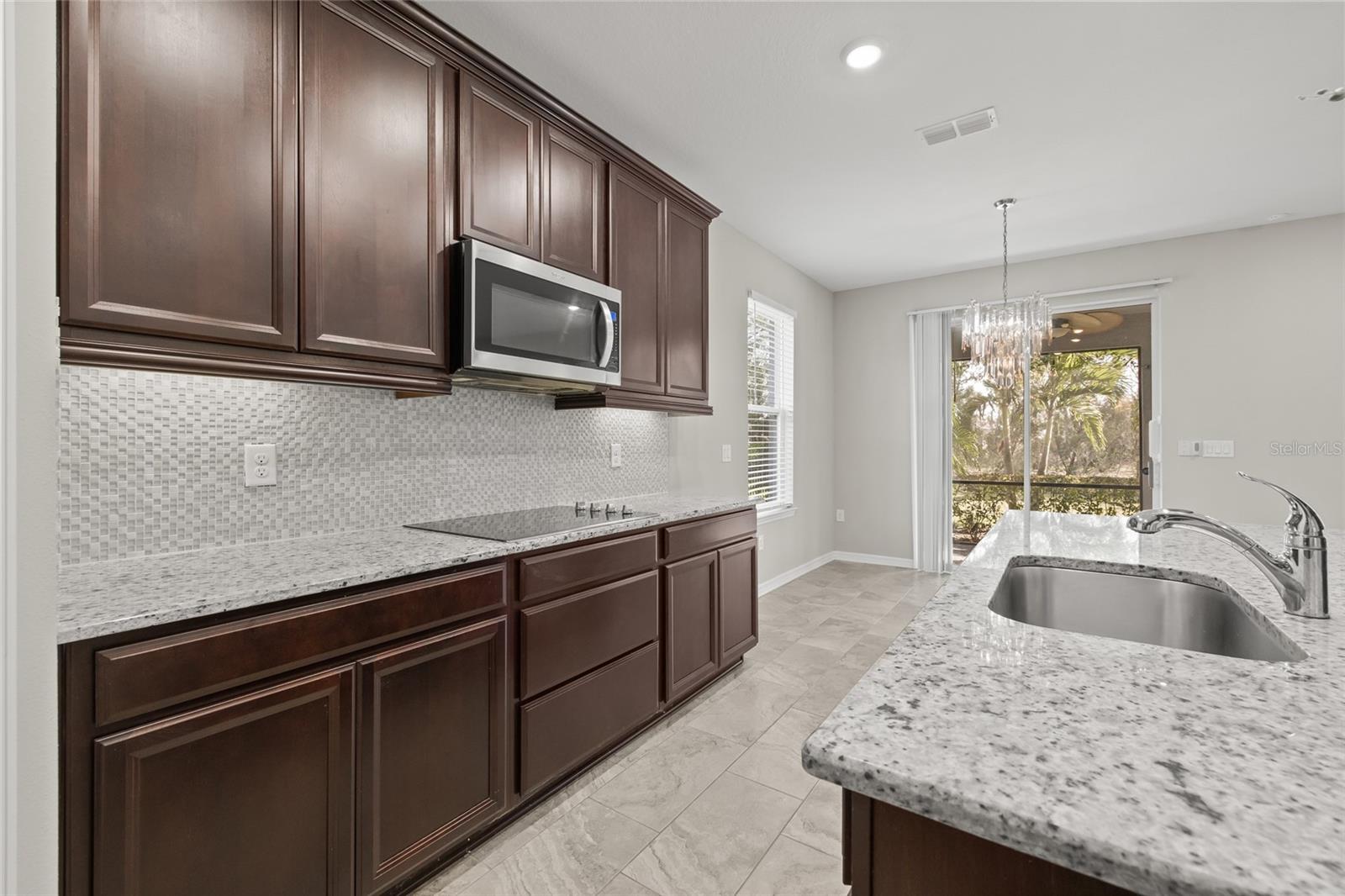 Image 18 of 49 For 12556 Ryegrass Loop