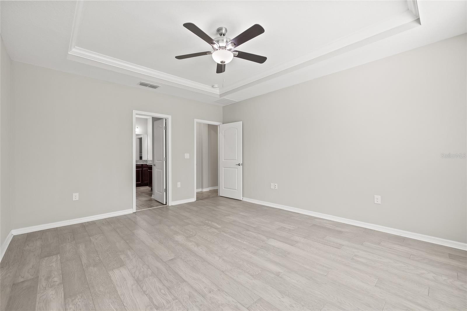 Image 27 of 49 For 12556 Ryegrass Loop