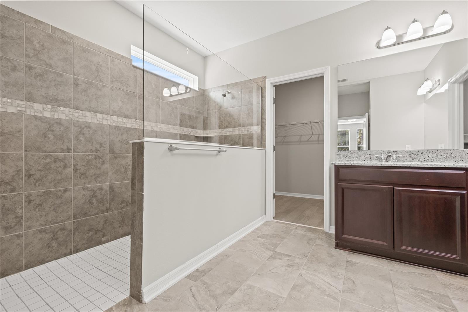 Image 29 of 49 For 12556 Ryegrass Loop