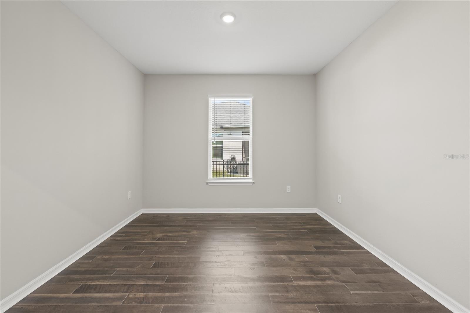 Image 42 of 49 For 12556 Ryegrass Loop