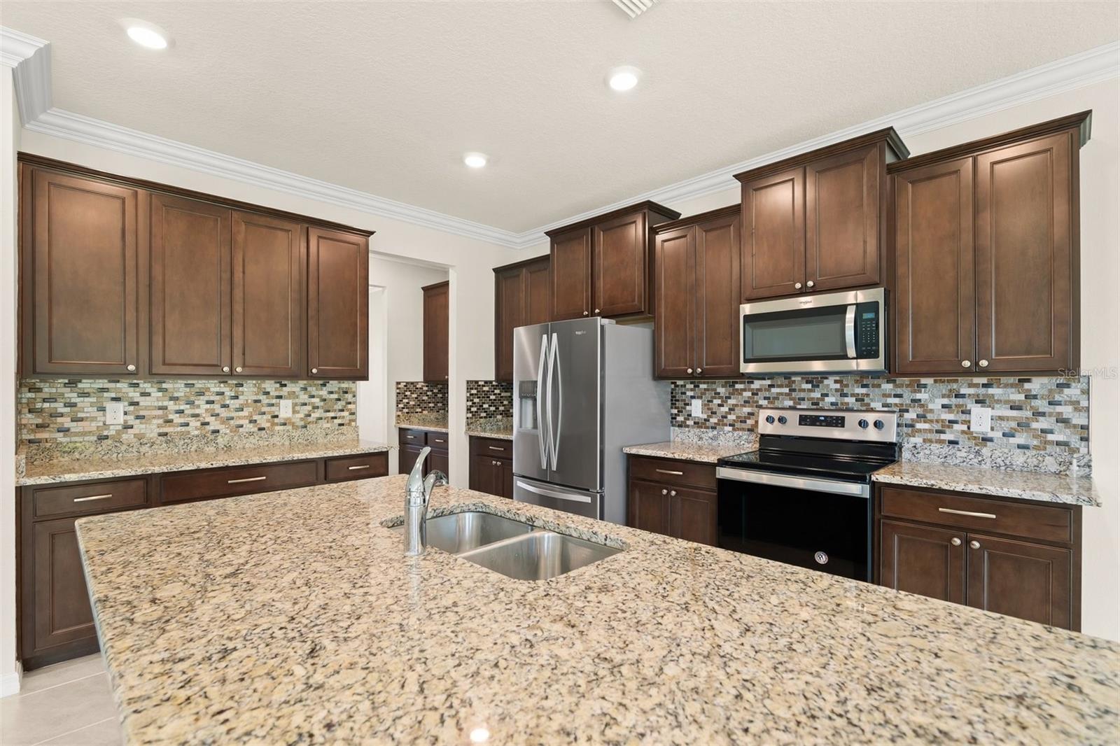 Image 10 of 48 For 2927 Greenleaf Terrace