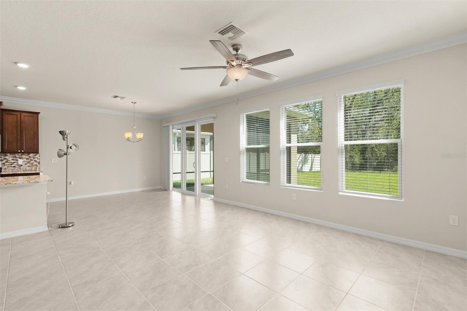 Image 15 of 48 For 2927 Greenleaf Terrace