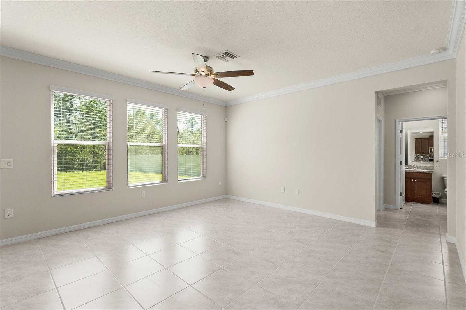 Image 17 of 48 For 2927 Greenleaf Terrace