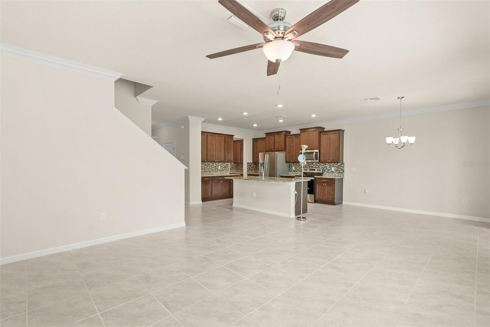 Image 18 of 48 For 2927 Greenleaf Terrace