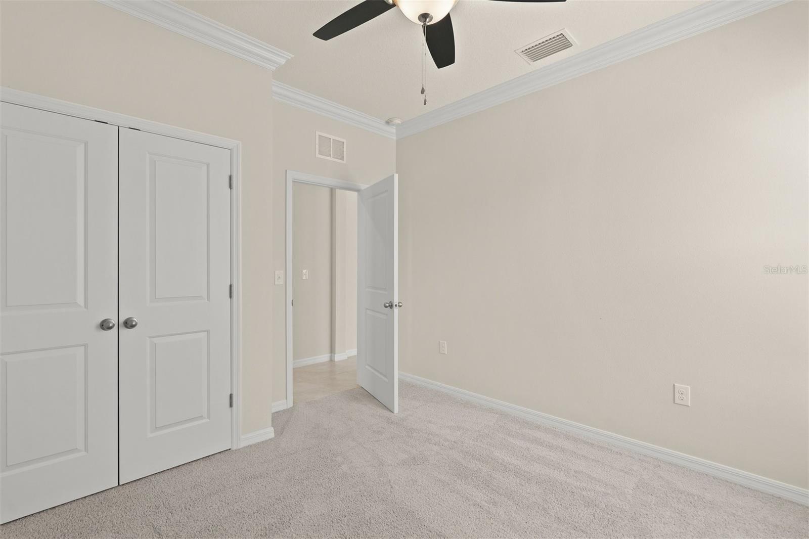 Image 21 of 48 For 2927 Greenleaf Terrace