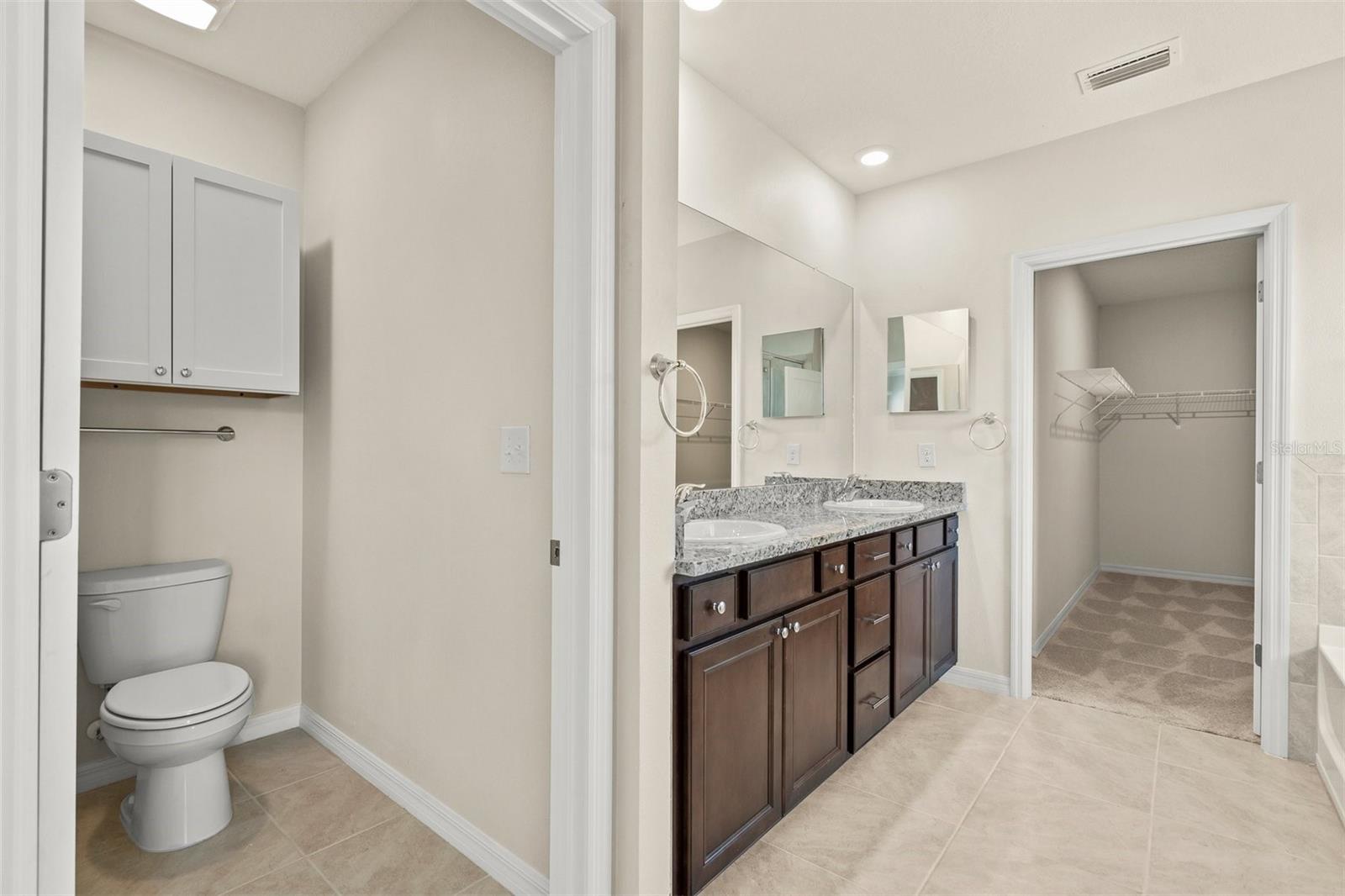 Image 30 of 48 For 2927 Greenleaf Terrace