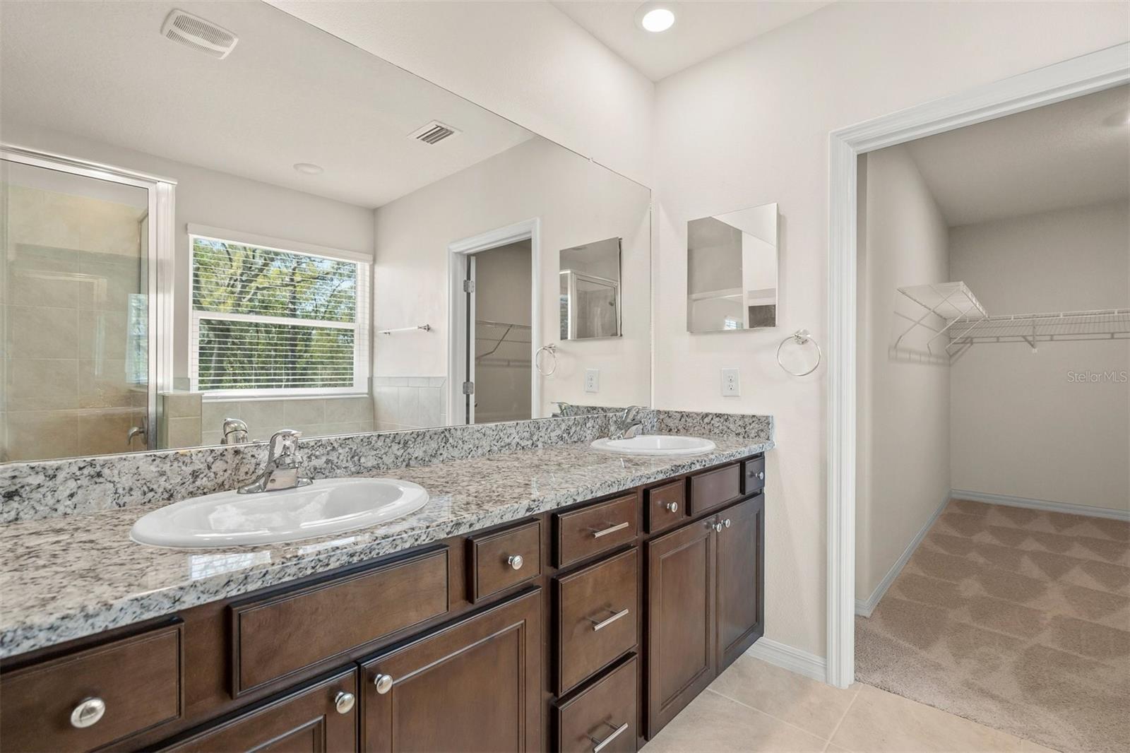 Image 31 of 48 For 2927 Greenleaf Terrace