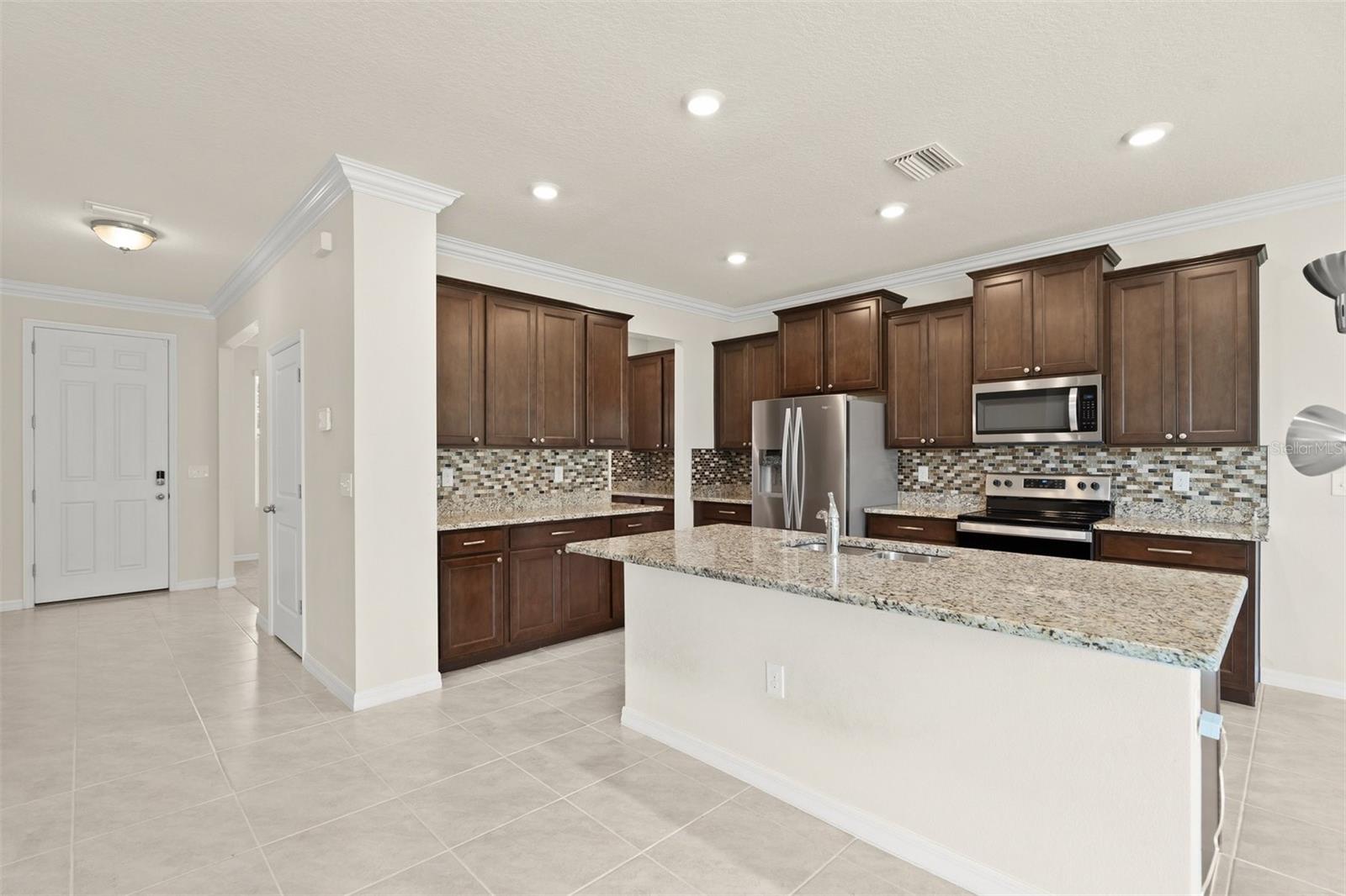 Image 7 of 48 For 2927 Greenleaf Terrace