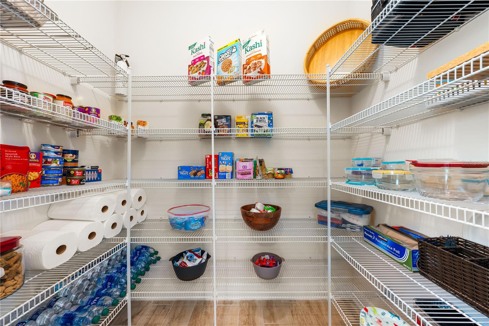 Image 26 of 93 For 7500 Aguila Drive