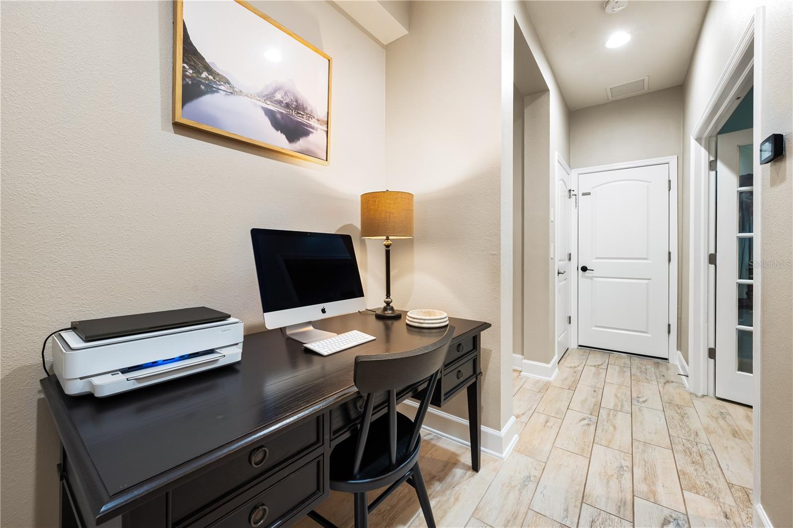 Image 30 of 93 For 7500 Aguila Drive