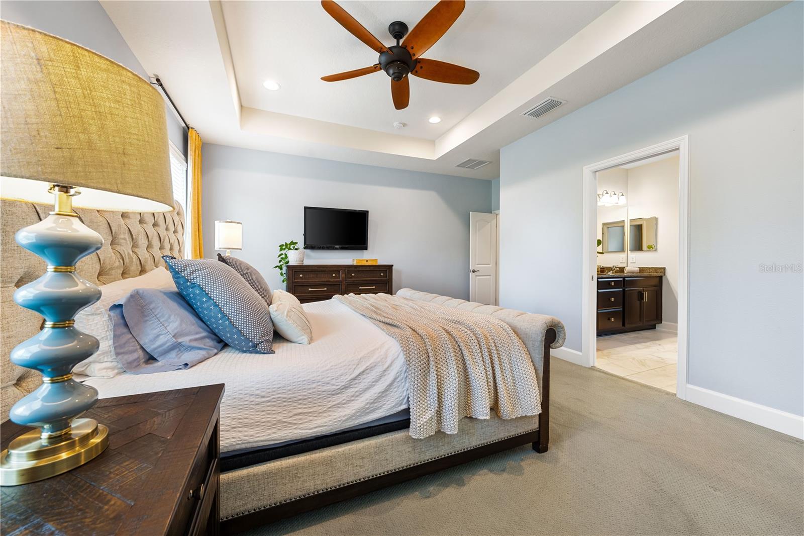 Image 41 of 93 For 7500 Aguila Drive