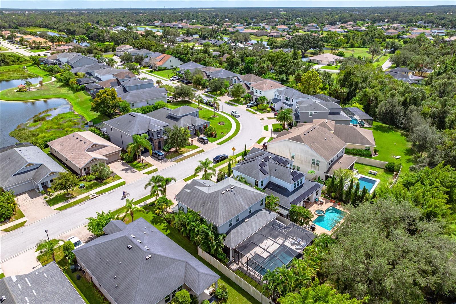 Image 88 of 93 For 7500 Aguila Drive