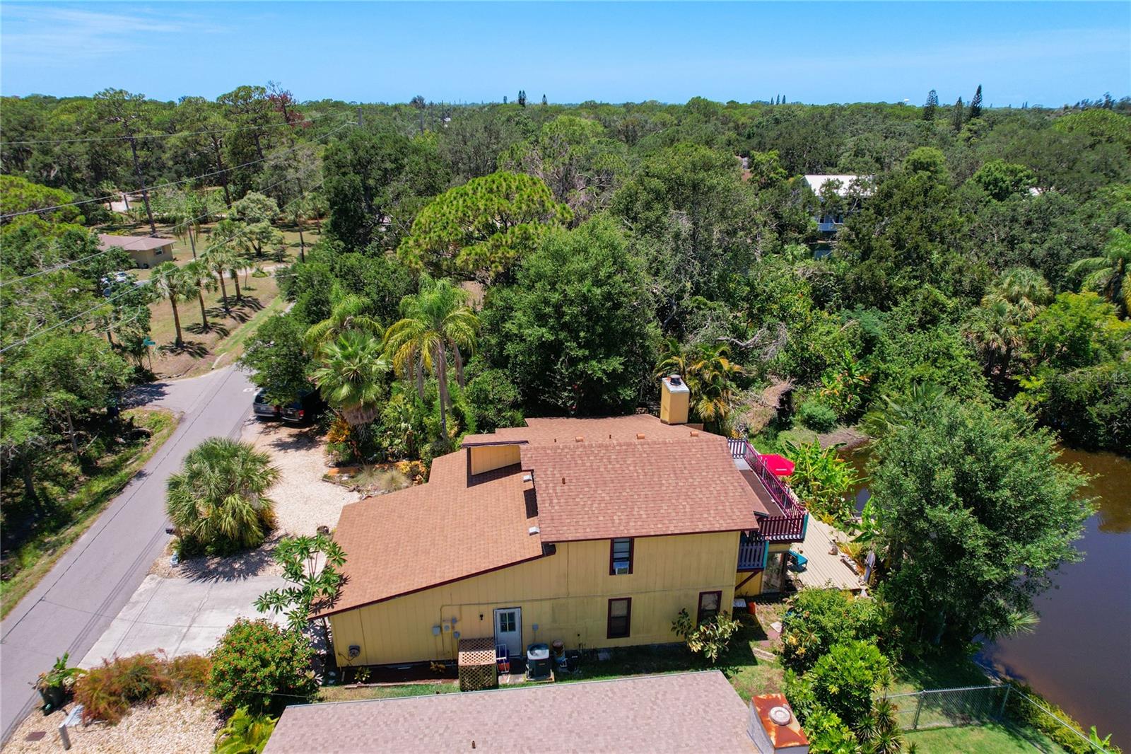 Image 13 of 54 For 3117 Jamaica Street