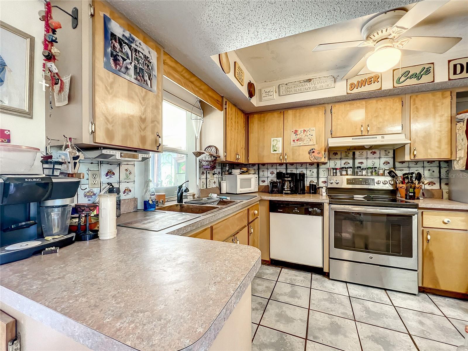 Image 29 of 54 For 3117 Jamaica Street