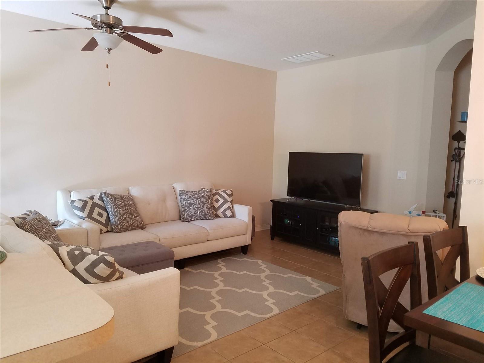 Image 2 of 10 For 1394 Grantham Drive