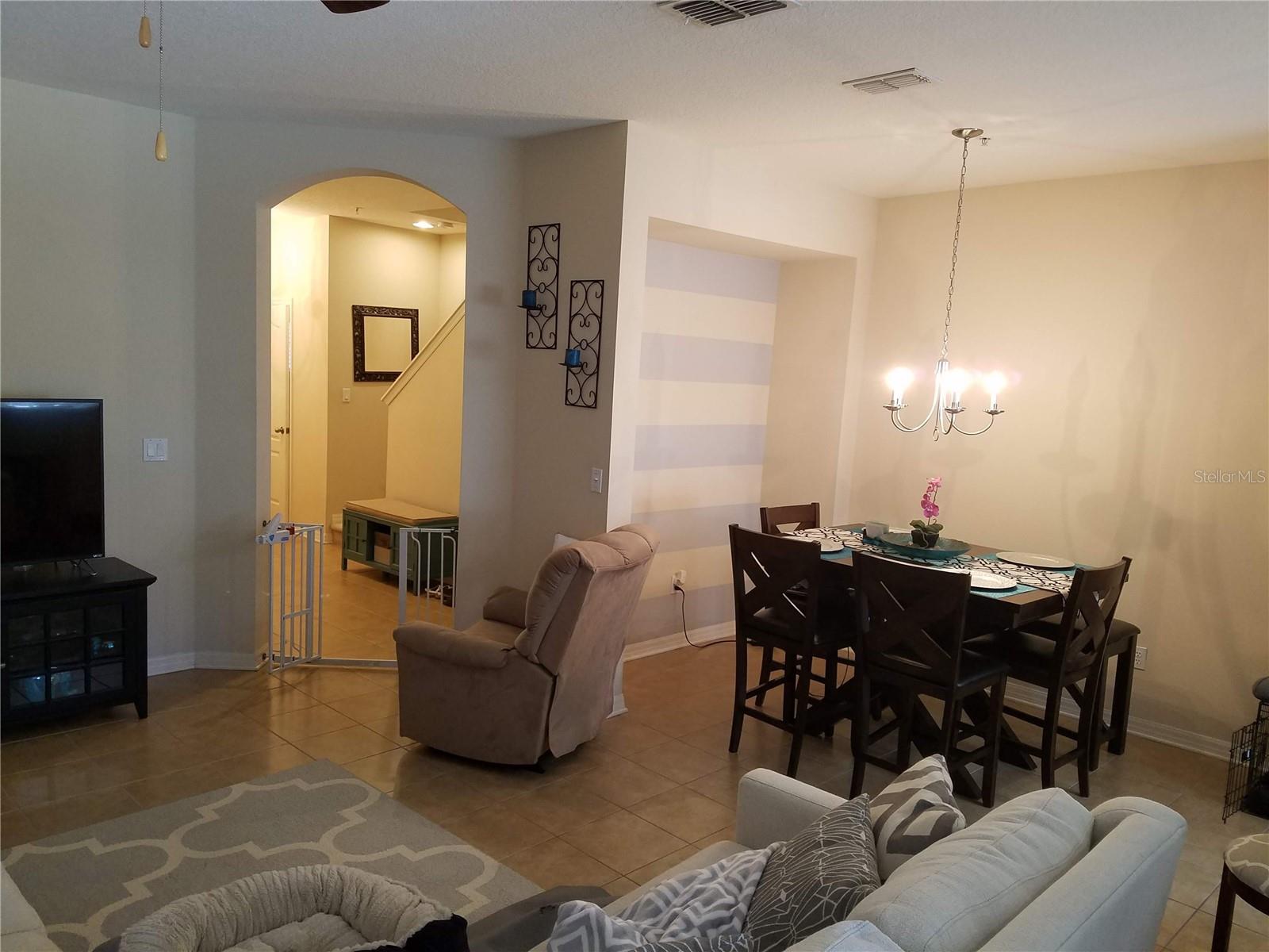 Image 3 of 10 For 1394 Grantham Drive