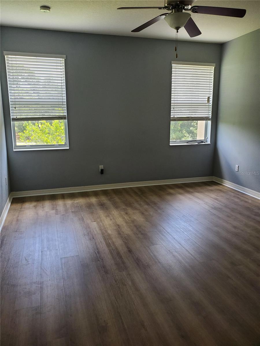 Image 5 of 10 For 1394 Grantham Drive