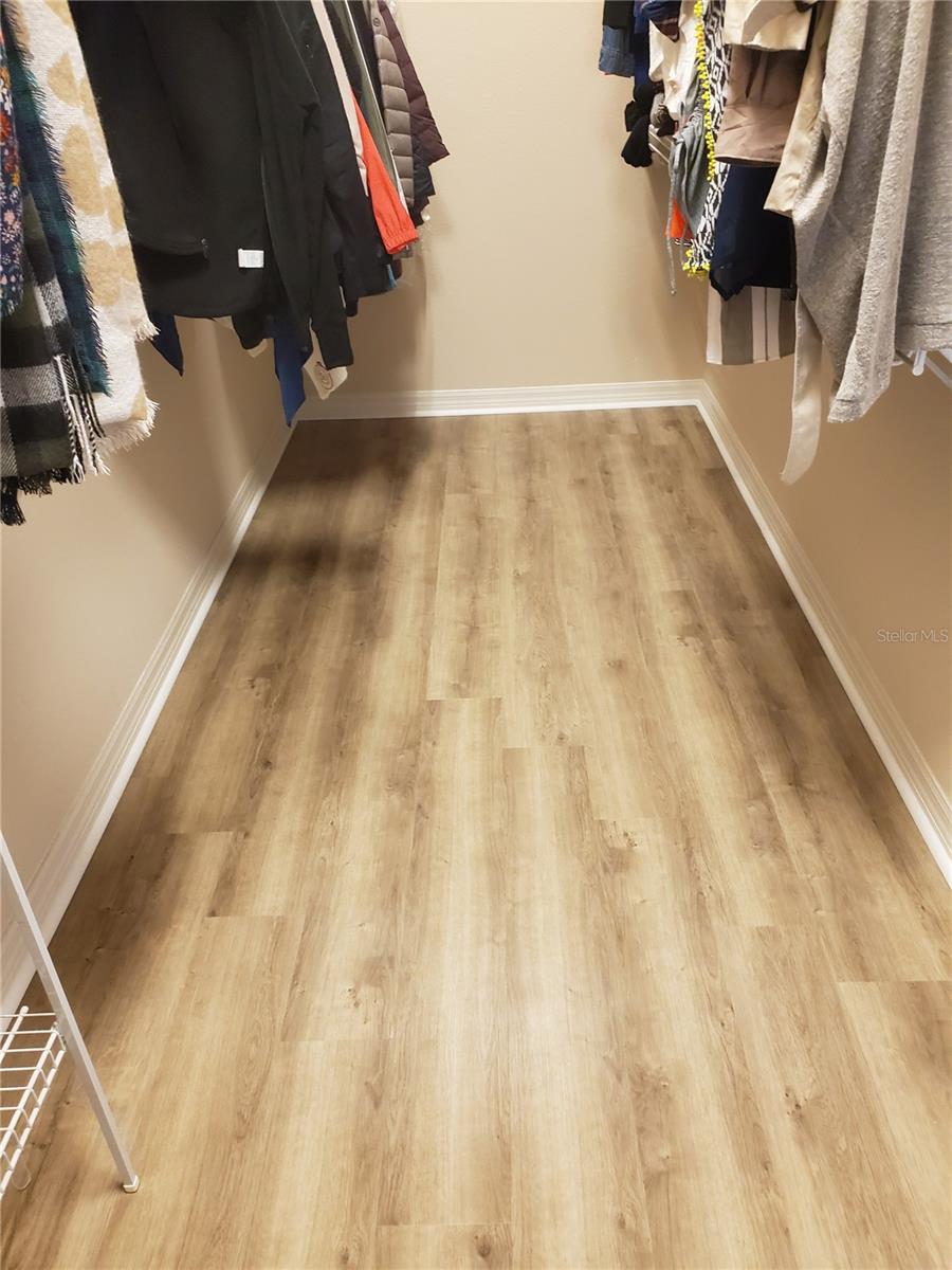 Image 6 of 10 For 1394 Grantham Drive