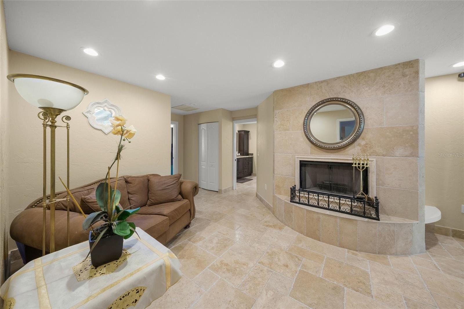 Image 11 of 63 For 1634 Lodge Drive