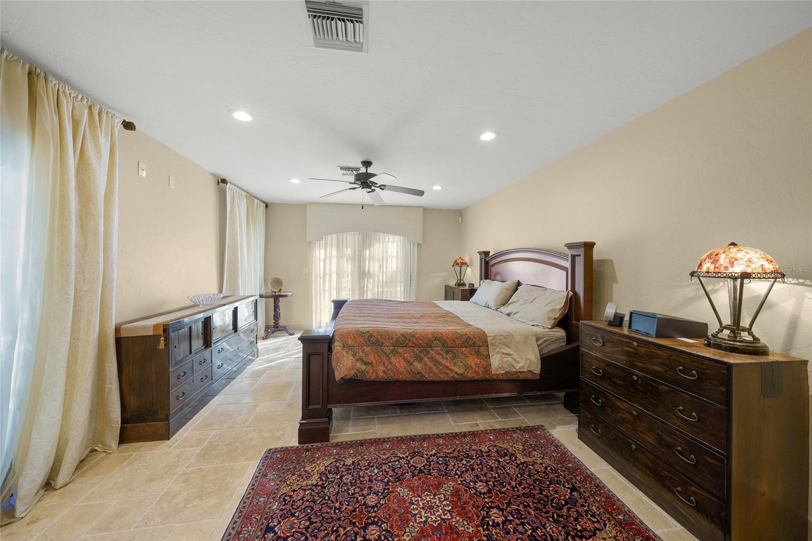 Image 21 of 63 For 1634 Lodge Drive