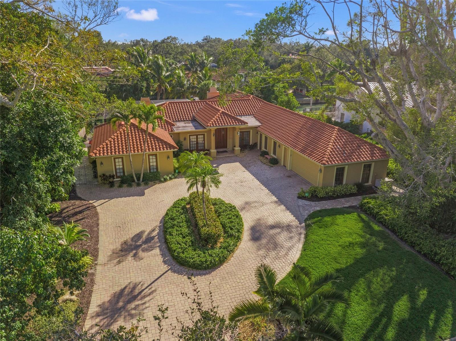 Image 5 of 63 For 1634 Lodge Drive