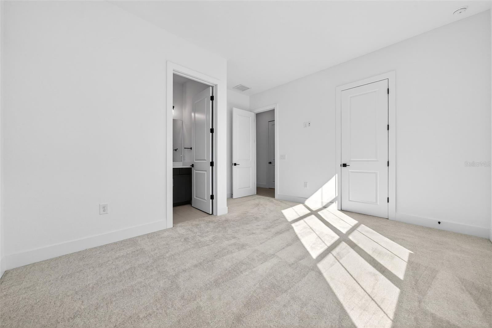 Image 44 of 95 For 8444 Cane Bay Court