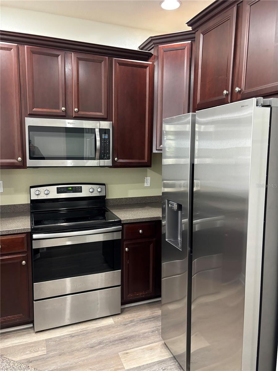 Image 6 of 9 For 4101 Via Piedra Circle 10-201