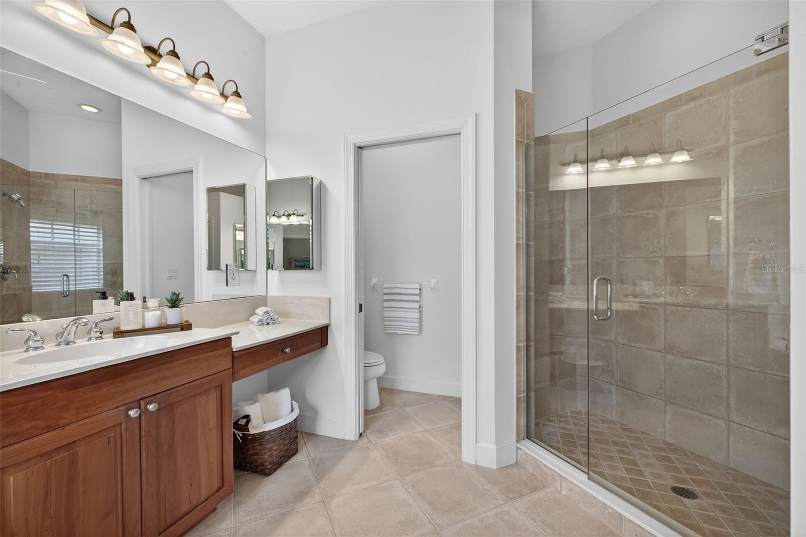 Image 20 of 46 For 14173 Myakka Pointe Drive