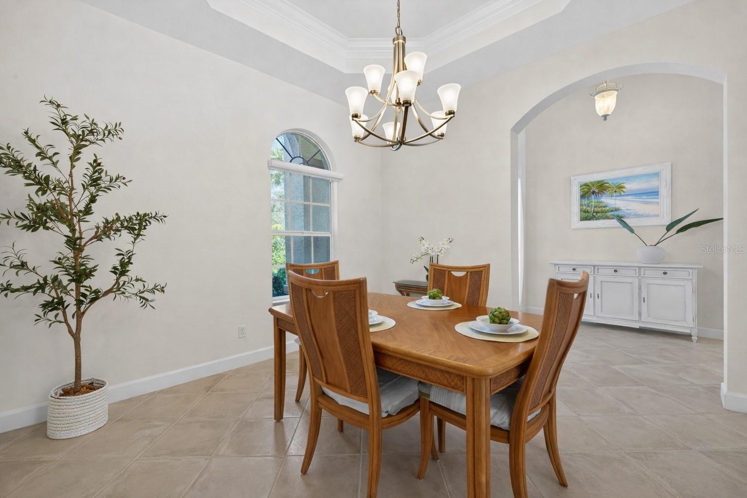 Image 5 of 46 For 14173 Myakka Pointe Drive