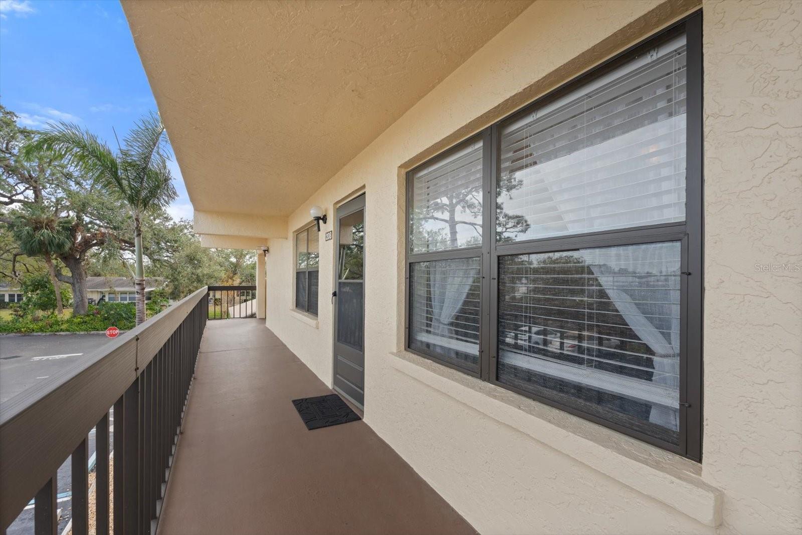 Image 3 of 48 For 305 30th Avenue W A208